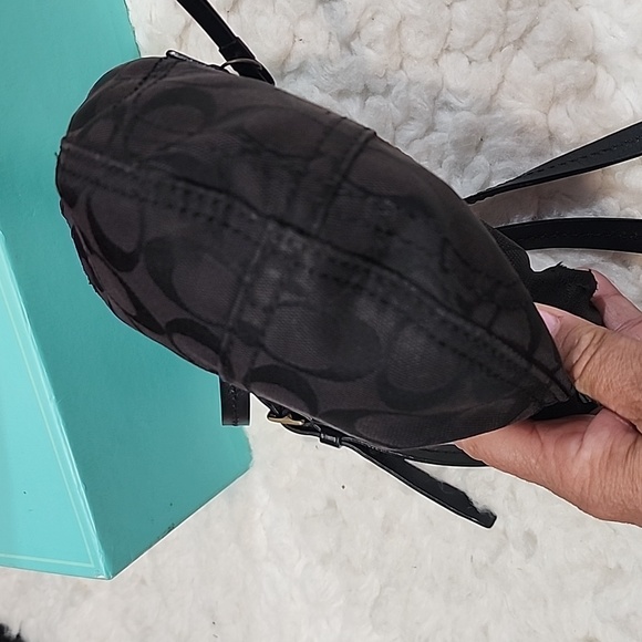 Coach Y2K Signature Mini Crossbody Swingpack Black Jacquard Bag - Picture 9 of 17